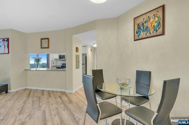 100 Old Palisade 3101, Fort Lee, NJ 07024