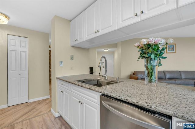 100 Old Palisade 3101, Fort Lee, NJ 07024