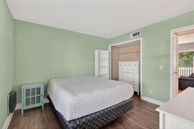 2521 CEDAR CYPRESS COURT 101, Tampa, FL 33618