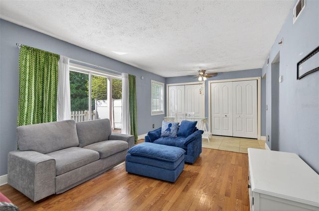 2521 CEDAR CYPRESS COURT 101, Tampa, FL 33618