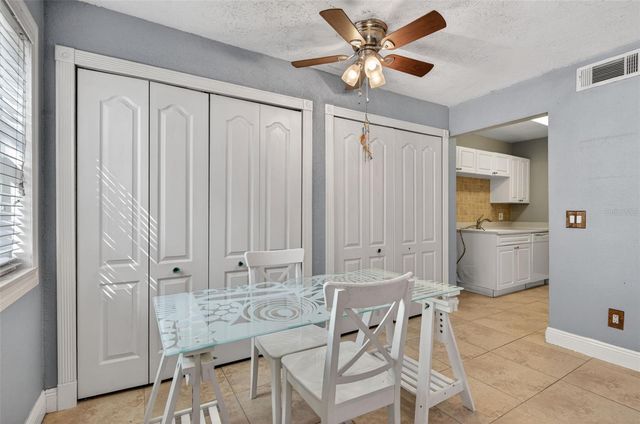 2521 CEDAR CYPRESS COURT 101, Tampa, FL 33618