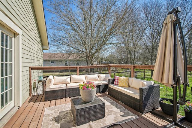 107 Hawea LN, Bastrop, TX 78602