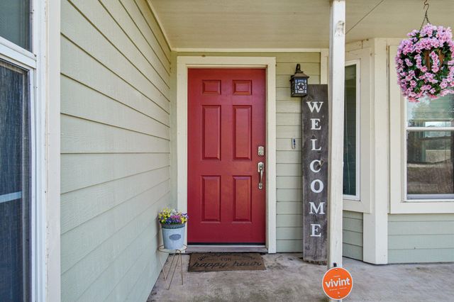107 Hawea LN, Bastrop, TX 78602
