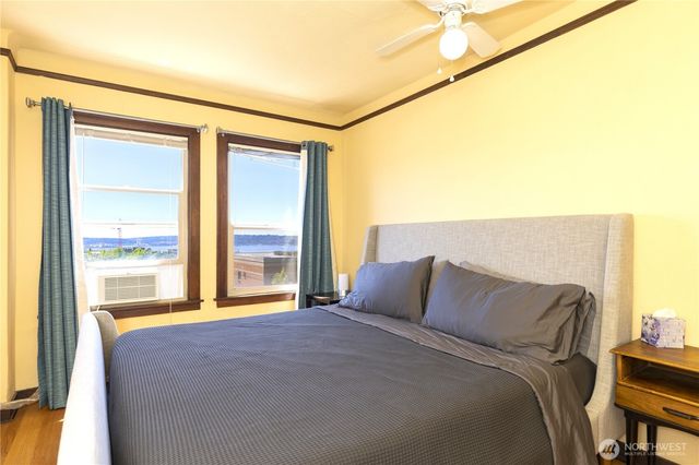 16 Valley Street, Seattle, WA 98109