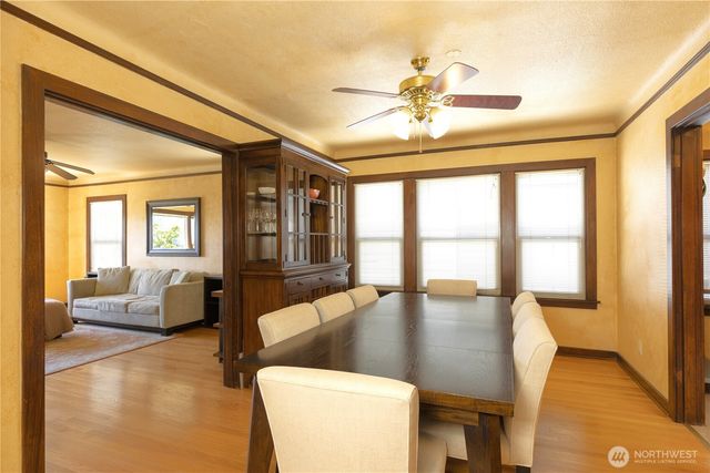 16 Valley Street, Seattle, WA 98109