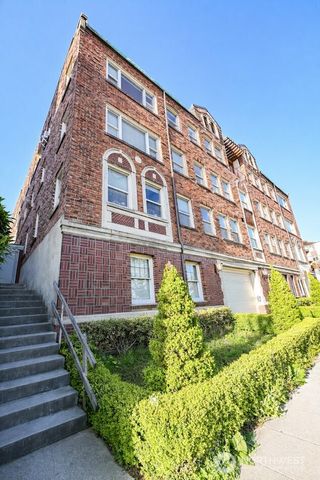 16 Valley Street, Seattle, WA 98109