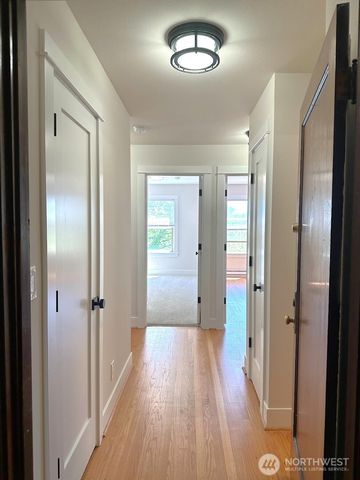 16 Valley Street, Seattle, WA 98109