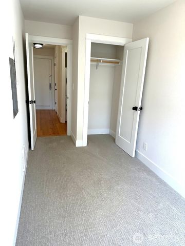 16 Valley Street, Seattle, WA 98109