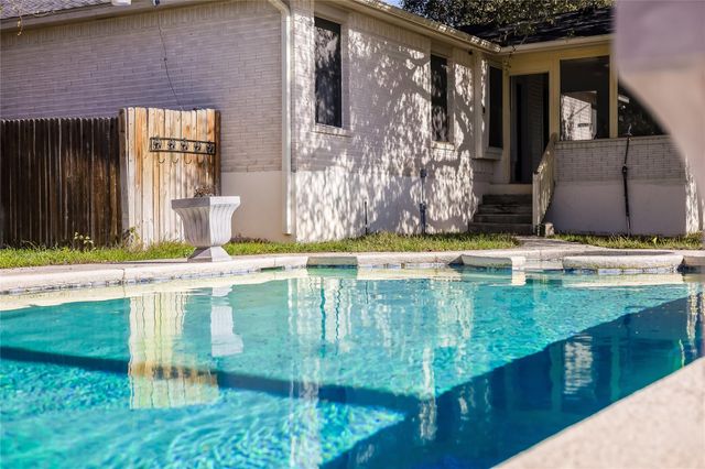 4103 Natural Bridge CT, Round Rock, TX 78681