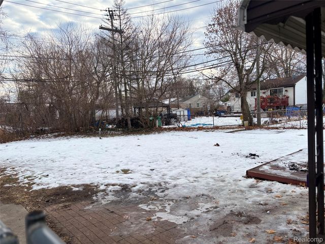 423 SHOTKA Street, Westland, MI 48186