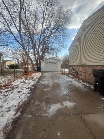 423 SHOTKA Street, Westland, MI 48186