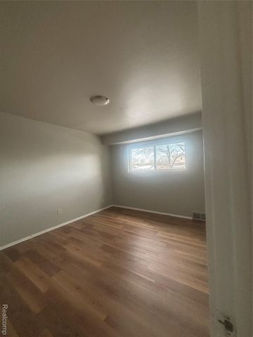 423 SHOTKA Street, Westland, MI 48186