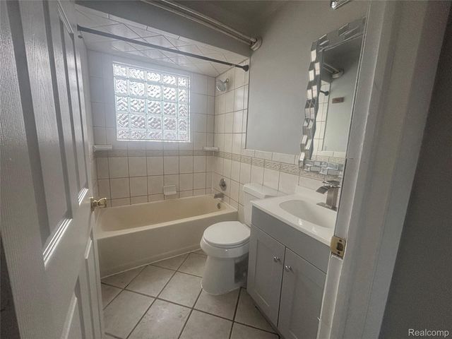 423 SHOTKA Street, Westland, MI 48186