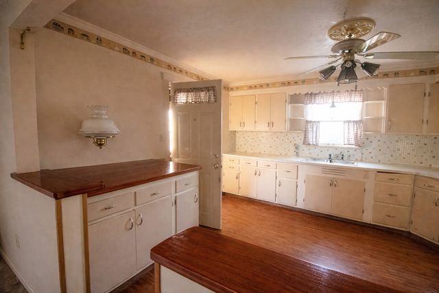 1500 1st Avenue, Rock Falls, IL 61071