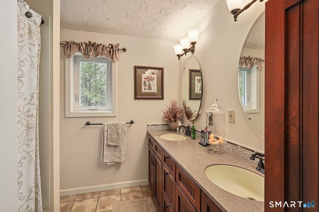 80 Buckley Highway, Stafford, CT 06076