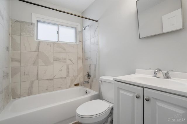 3013 Niagara Street, Cincinnati, OH 45251