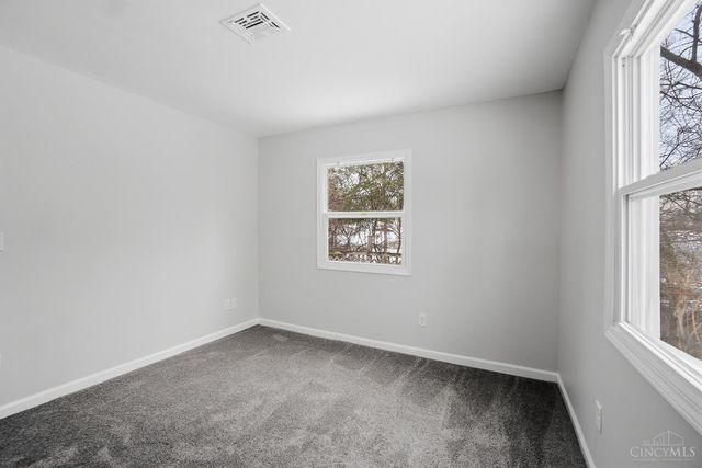 3013 Niagara Street, Cincinnati, OH 45251