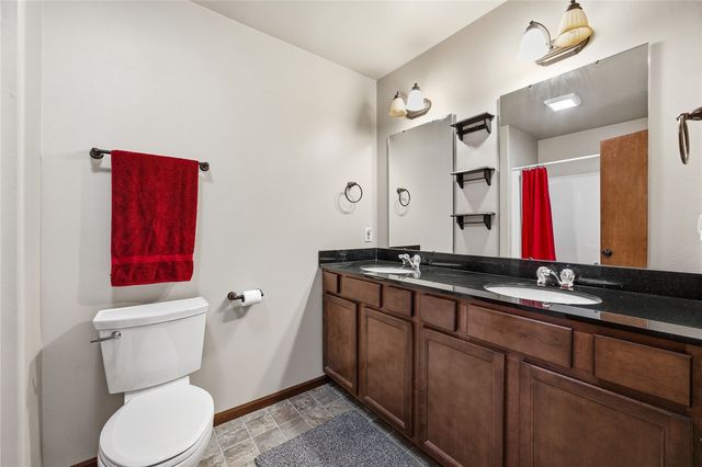 1072 Patton Lane, North Liberty, IA 52317