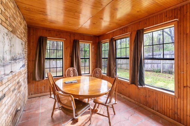 1205 Golf Course, Jonesboro, AR 72404