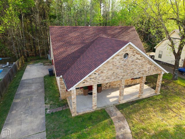 1205 Golf Course, Jonesboro, AR 72404