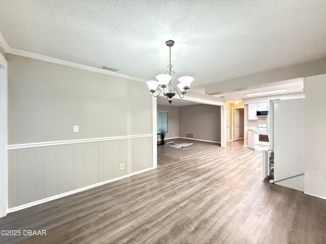 105 Wimbledon Court, Port Orange, FL 32127