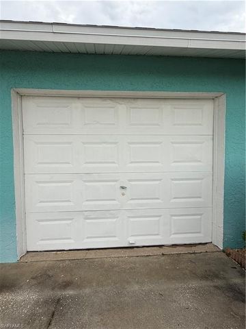3032 SE Santa Barbara PL 2, Cape Coral, FL 33904