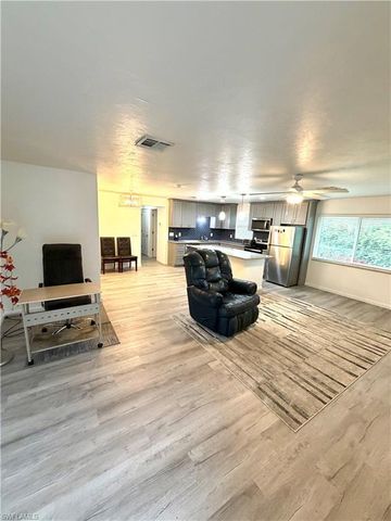 3032 SE Santa Barbara PL 2, Cape Coral, FL 33904