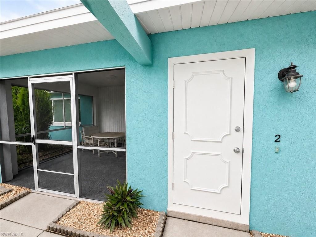 3032 SE Santa Barbara PL 2, Cape Coral, FL 33904