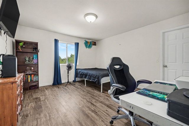 14627 Ivorystone Drive, Cedar Springs, MI 49319