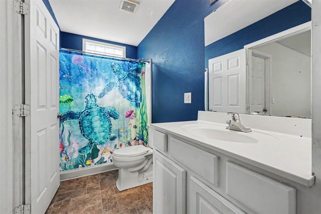 14627 Ivorystone Drive, Cedar Springs, MI 49319