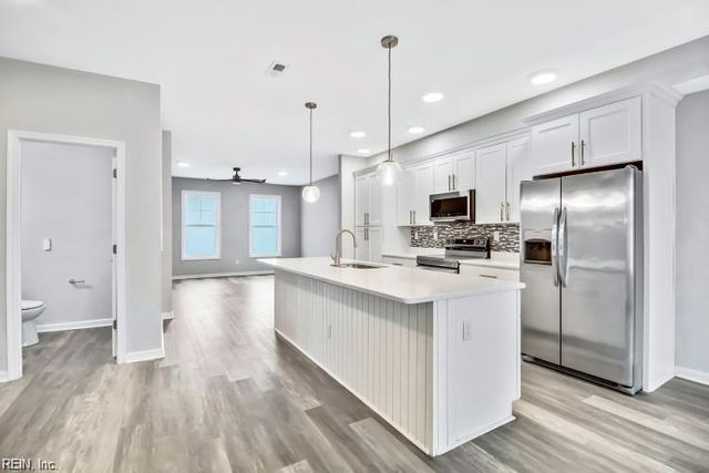 8210 Tidewater DR, Norfolk, VA 23505