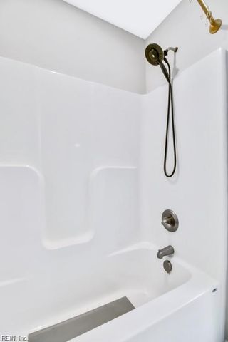 8210 Tidewater DR, Norfolk, VA 23505