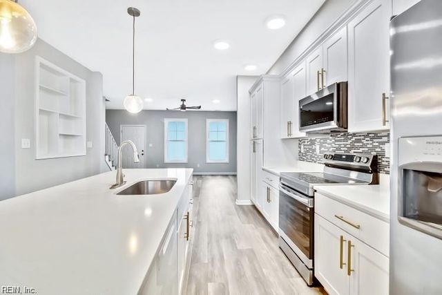 8210 Tidewater DR, Norfolk, VA 23505