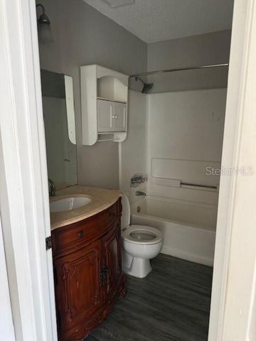 7298 ULMERTON RD 611, Largo, FL 33771