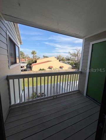 7298 ULMERTON RD 611, Largo, FL 33771