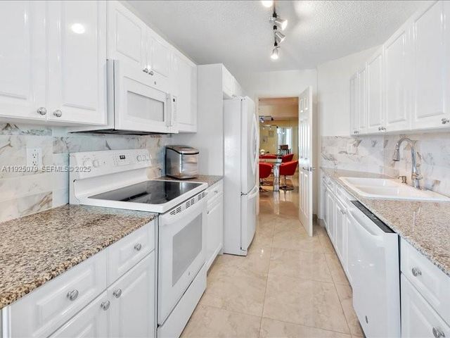 16711 Collins Ave 1604, Sunny Isles Beach, FL 33160