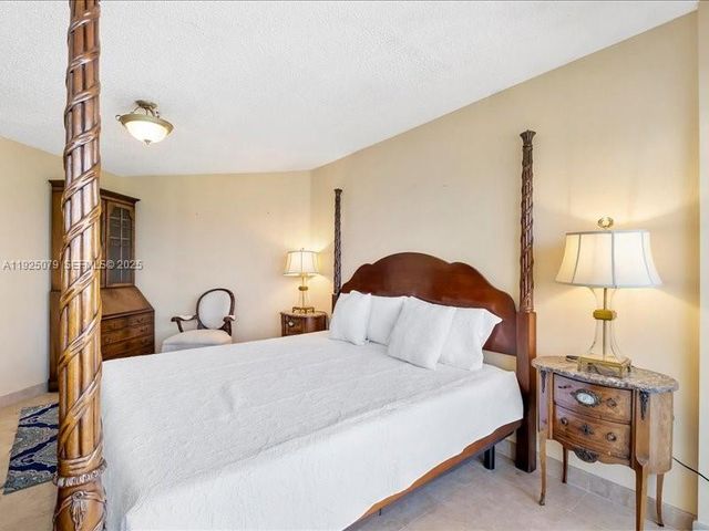 16711 Collins Ave 1604, Sunny Isles Beach, FL 33160