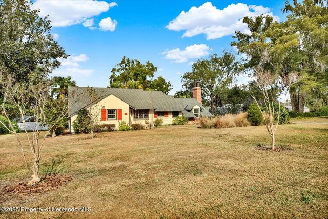 130 North Avenue, Brooksville, FL 34601