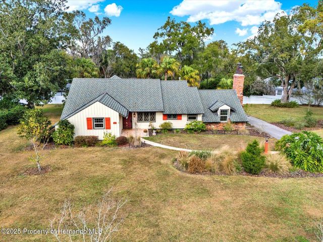 130 North Avenue, Brooksville, FL 34601