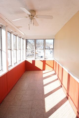 76 4th Avenue 2nd FL, Lowell, MA 01854