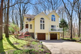 3330 Clearview Lane, Saugatuck Twp, MI 49453
