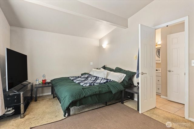 245 SE Croston Lane, Issaquah, WA 98027