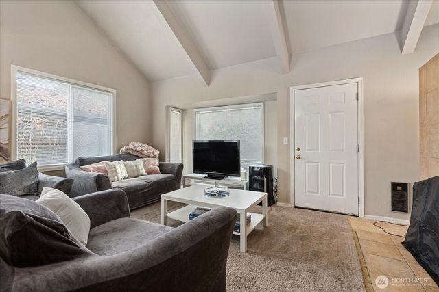 245 SE Croston Lane, Issaquah, WA 98027