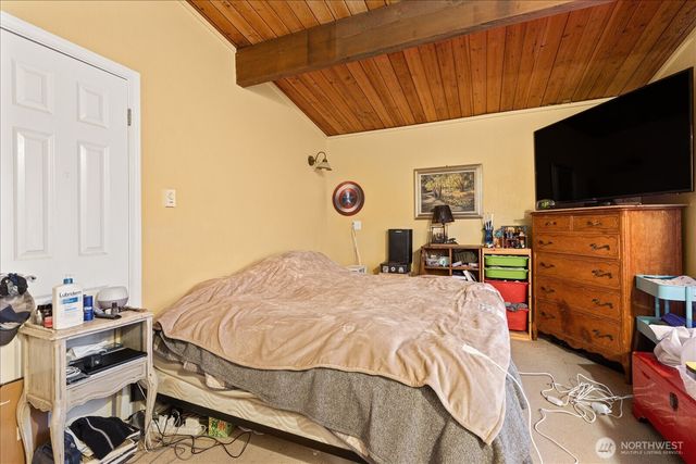 245 SE Croston Lane, Issaquah, WA 98027