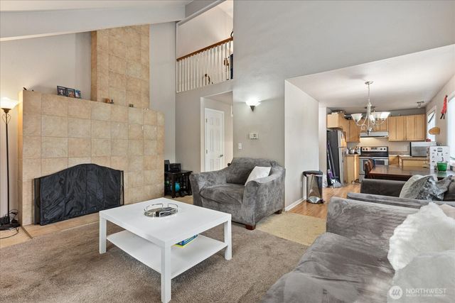 245 SE Croston Lane, Issaquah, WA 98027