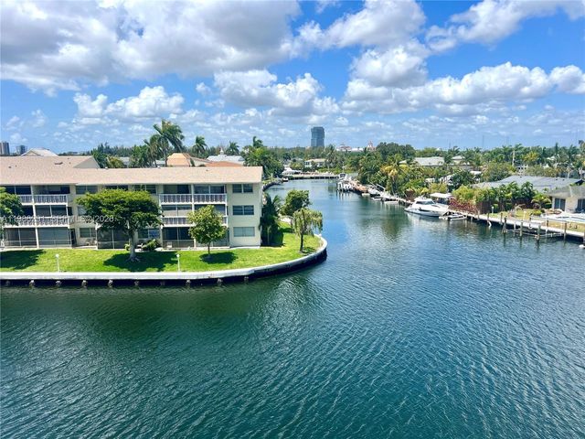 437 Golden Isles Dr 14G, Hallandale Beach, FL 33009