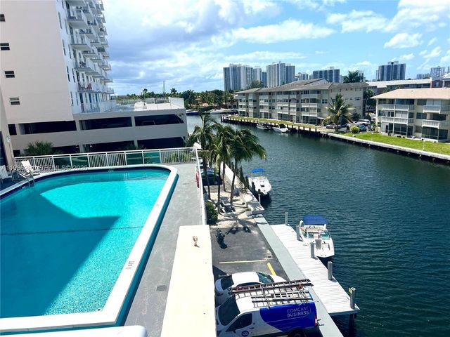 437 Golden Isles Dr 14G, Hallandale Beach, FL 33009