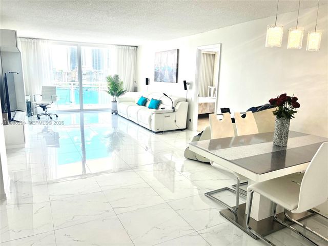 437 Golden Isles Dr 14G, Hallandale Beach, FL 33009