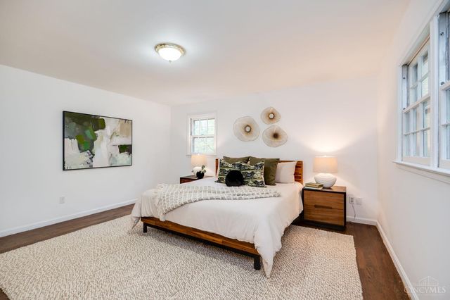 204 Brocdorf Drive, Wyoming, OH 45215