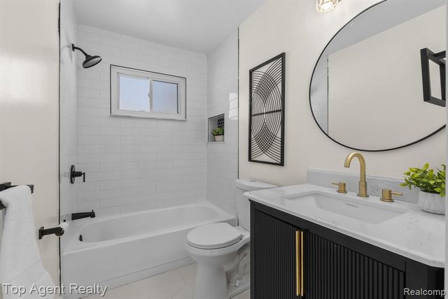 20222 Westhaven Avenue, Southfield, MI 48075